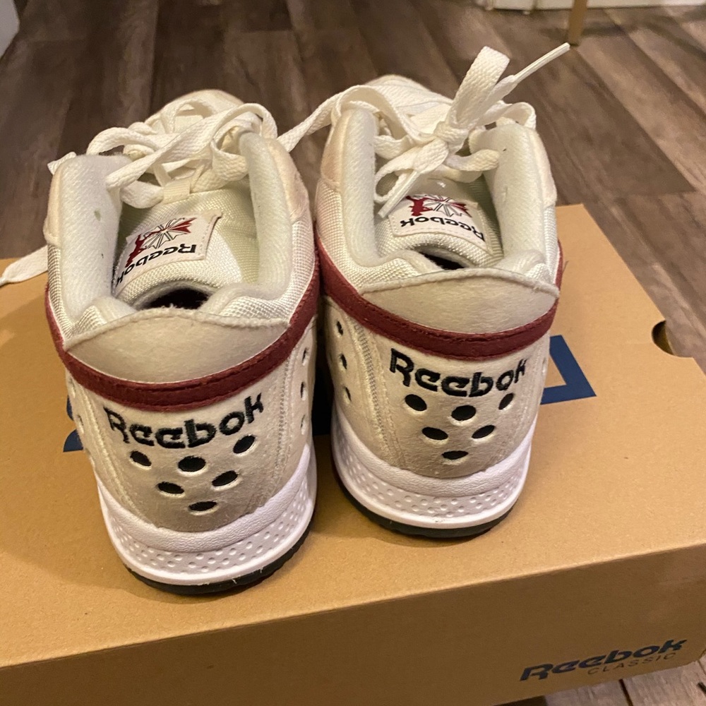 7/10 Reebok GS 5.5 - Picture 5 of 5